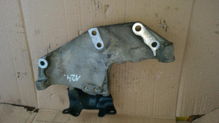Suporti - Suport motor pentru Renault Trafic II, motorizare 2.0 diesel, cod 8200399938