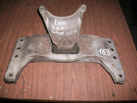 Suport cutie viteza cu tampon BMW Seria 5 E60, E61 2.5d, 3.0 d, cod 6761106-02, an 2004-2010 [1]