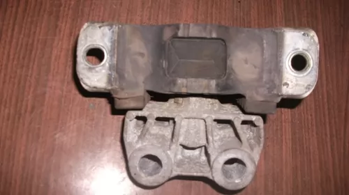 Suport pentru Fiat Grande Punto , motorizare 1.2 benzina, cod 071A236 [1]