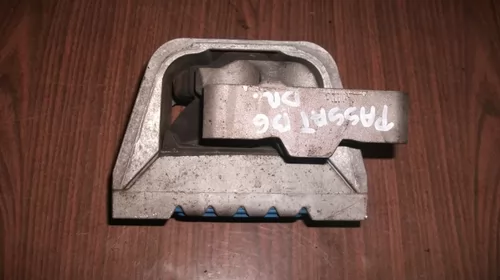 Suport pentru Volkswagen Passat B6, motorizare 2.0 diesel, cod 1K0199262P [1]