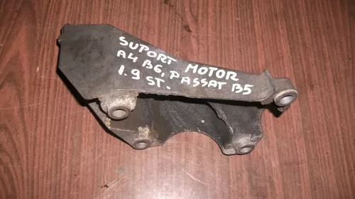 Suport stanga pentru Audi A3 8P, motorizare 1.9 diesel, cod 8E0199307A [1]