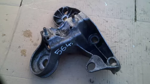Alte anexe - Suport stanga pentru Audi A4B7 , motorizare 2.0 diesel, cod 8E0199351