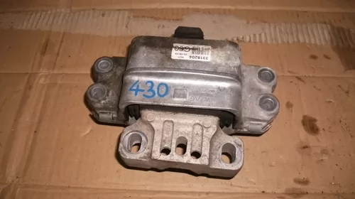 Alte anexe - Suport stanga pentru Volkswagen Golf 6, motorizare 1.4 benzina, cod 1K0199555BA