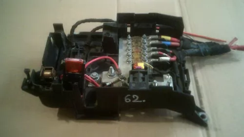 Electrica si electronica auto - Tablou Sigurante pentru Audi Q7 4L, cod 7L0937548C