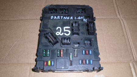 Module si calculatoare - Tablou Sigurante pentru FORD Focus 2, cod 4M5T-14A073-BH