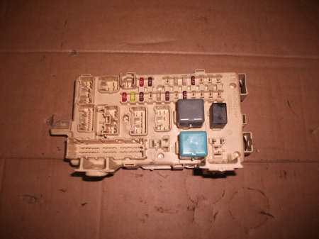 Tablou Sigurante pentru Toyota AVENSIS T250, cod 82641-CA010-F [1]