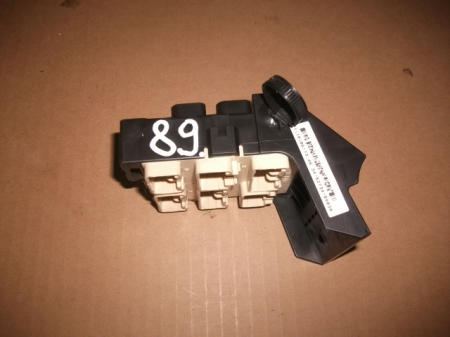Module si calculatoare - Tablou Sigurante pentru Toyota AVENSIS T250, cod 82734-05030