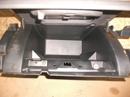 Elemente de interior - Torpedou Ford C-Max I , an 2003-2010 - masina volan stanga