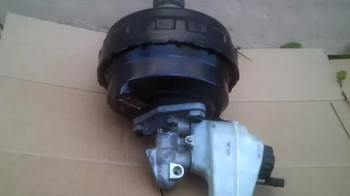 Tulumba pentru Volkswagen Golf 5, motorizare 1.9 Diesel, cod 1K2614105AH [1]