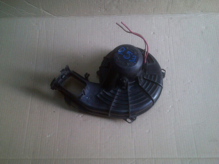 Faruri si stopuri - Ventilator aeroterma bord pentru Opel Meriva A, cod BEHR 93446