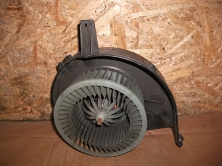 Ventilator aeroterma bord pentru Volkswagen Polo 9N, cod 6Q2820015 [1]