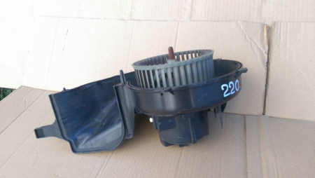 Ventilator aeroterma bord Land Rover Freelander 2, motorizare 2.2 diesel, cod 6G9N-18D413-BA [1]