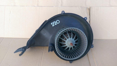 Motoras - Ventilator aeroterma bord Land Rover Freelander 2, motorizare 2.2 diesel, cod 6G9N-18D413-BA