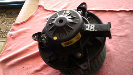 Alte piese de climatizare - Ventilator aeroterma bord pentru Opel Insignia  A, motorizare 2.0 DIESEL, cod 5242673301