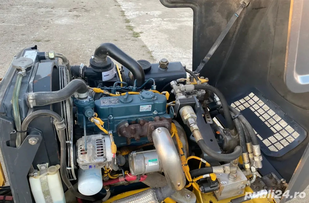 Compactor Bomag BW100 AD-5 [3]