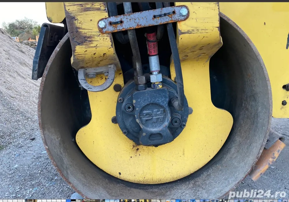 Compactor Bomag BW100 AD-5 [8]