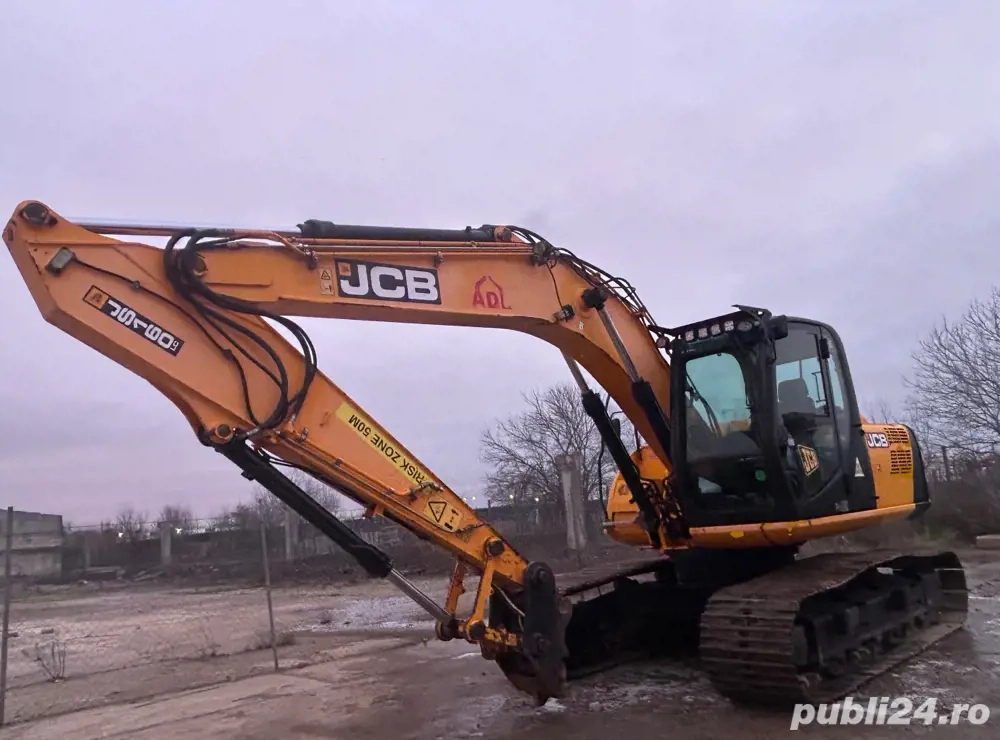 Excavator senile JCB JS160 LCI4T [9]