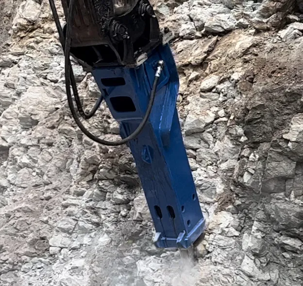 Utilaje si accesorii de vanzare - Ciocane hidraulice excavatoare