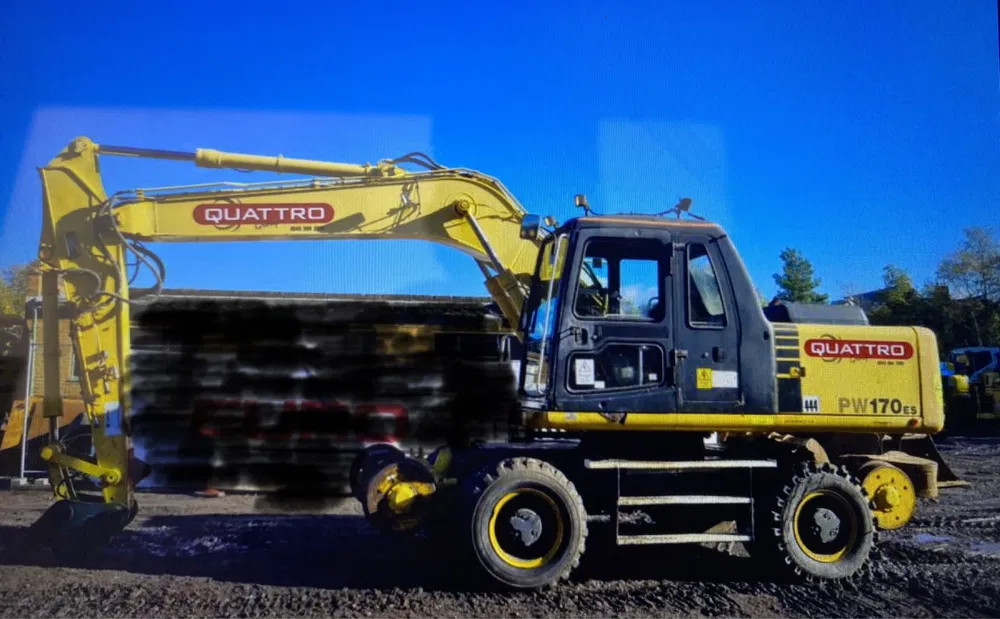 Utilaje si accesorii de vanzare - excavator feroviar pe roti