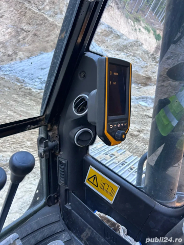 Excavator senile JCB JS160 LCI4T [5]