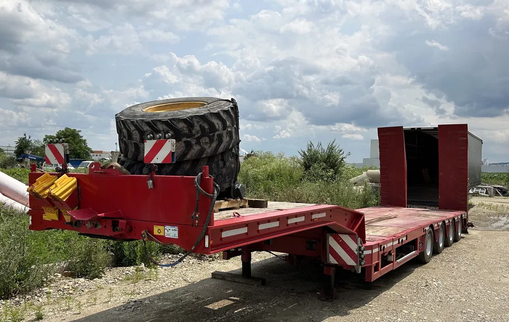 Utilaje si accesorii de vanzare - Trailer Faymonville 4axe 21m