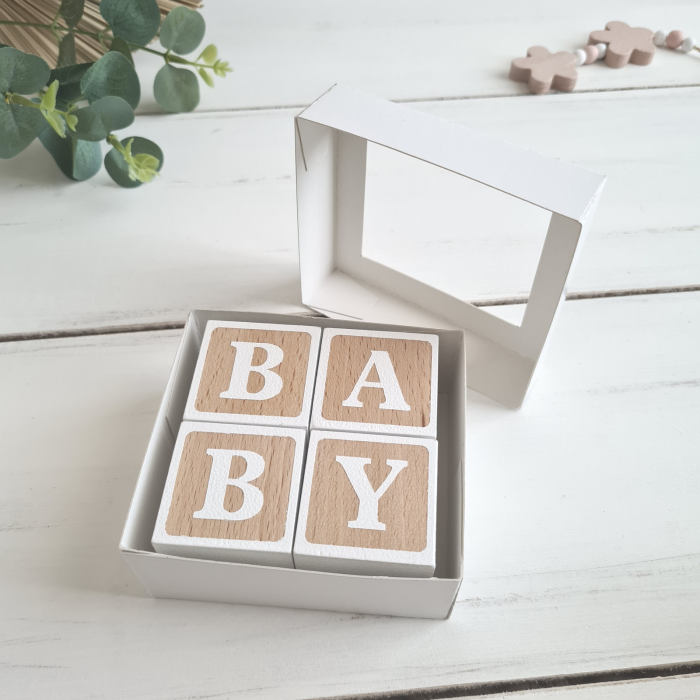 Cuburi din lemn personalizate cu nume [4]