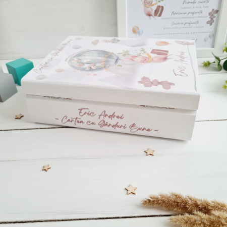 Adventure Awaits - Cutie de lemn personalizata (Cartea cu ganduri bune sau Prima mea cutie cu amintiri) [2]