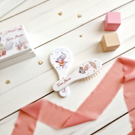 Adventure Awaits - Set Aniversare 1An - Tava mot, Cutie suvita, Set perie+oglinda [3]