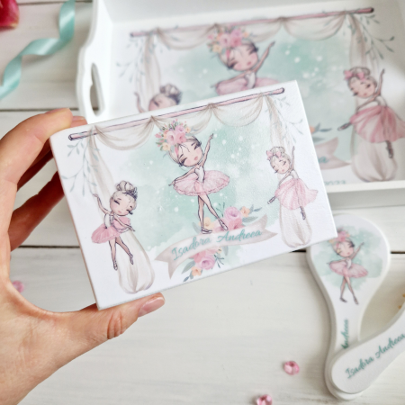 Ballerinas - Set Tava mot, cutie, perie si oglinda - Aniversare 1An [2]