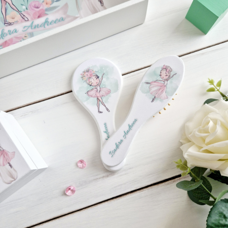 Ballerinas - Set Tava mot, cutie, perie si oglinda - Aniversare 1An [3]