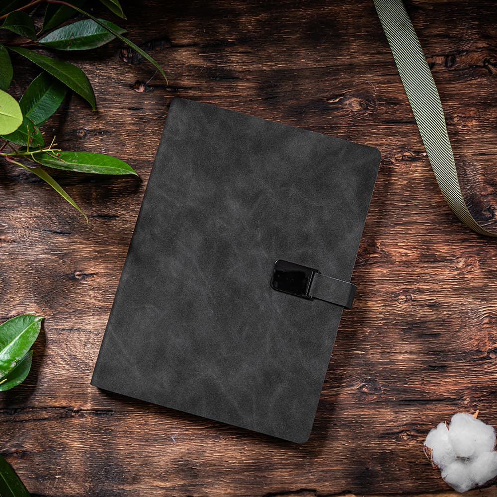 Agenda nedatata Clips [6]