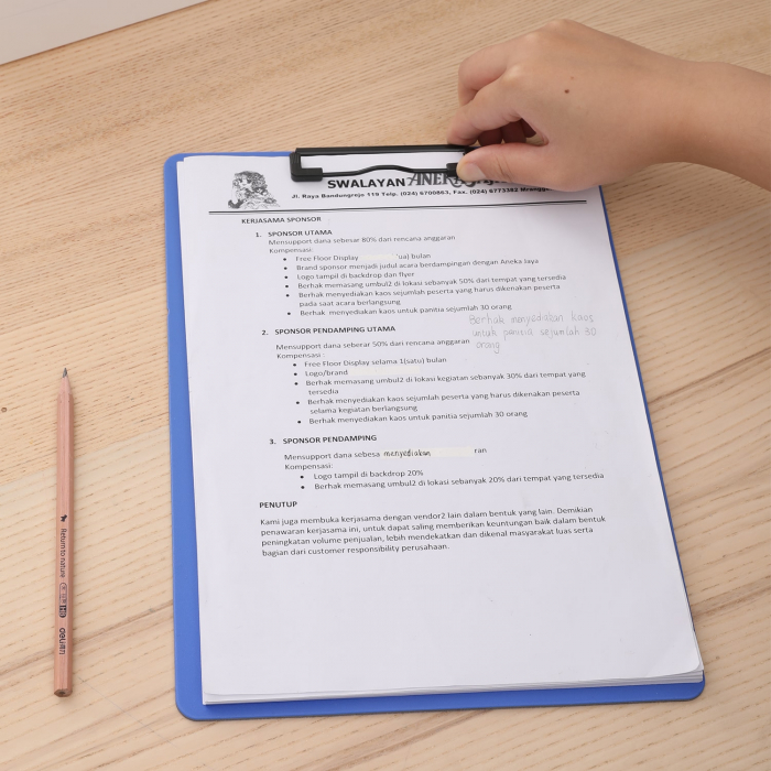 CLIPBOARD SIMPLU FOAM ALBASTRU DELI [3]