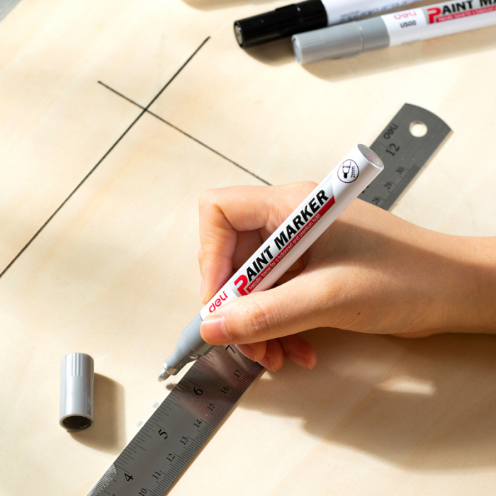 MARKER VOPSEA ARGINTIU 2 MM DELI [4]