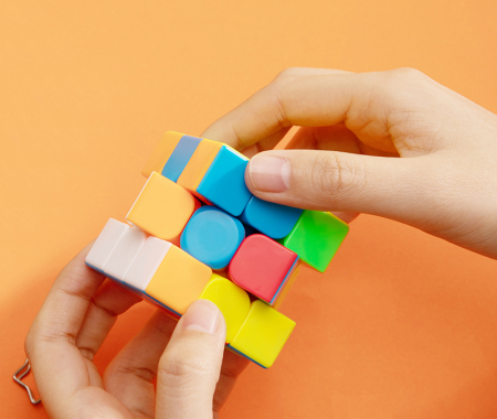 CUB MAGIC 3 x 3 x 3 COLOR DELI [2]