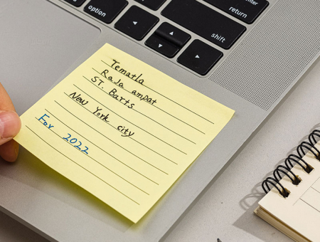 NOTES ADEZIV 76 x 126 MM 4 x 25 FILE R-V-G-A LINIAT DELI [2]