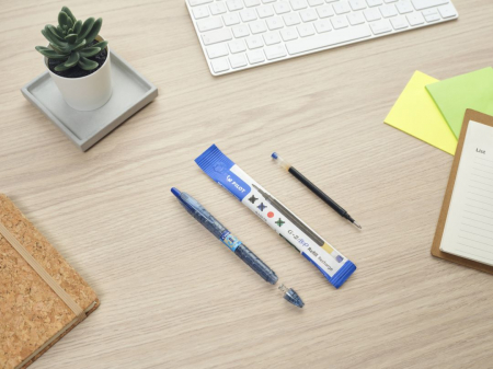 REZERVA PIX CU GEL CU MECANISM ALBASTRU 0.7MM PILOT [2]