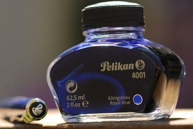 Instrumente de scris si corectura - Cerneala Pelikan 62 ml albastru royal