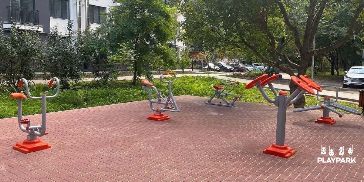 Aparate de Fitness in aer liber