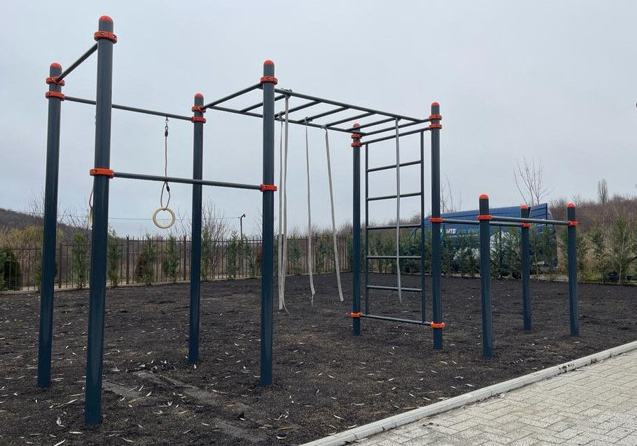 Complex sportiv workout C-036 exterior [3]