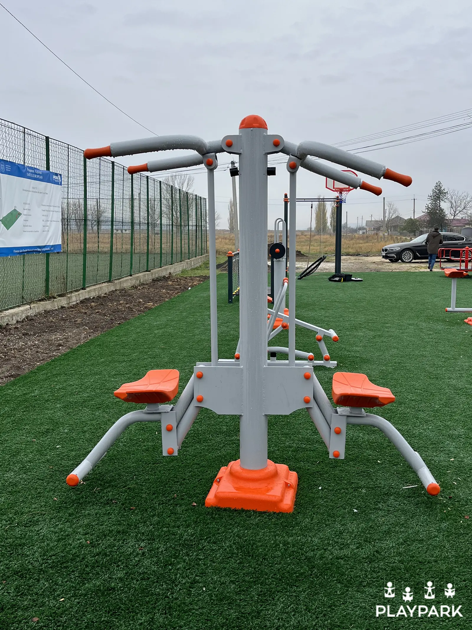 Aparat Fitness "Impinge-trage + Extensia picioarelor" in exterior B-07 [3]