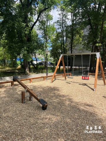 Balansoar din lemn KBT pentru spatii de joaca [5]