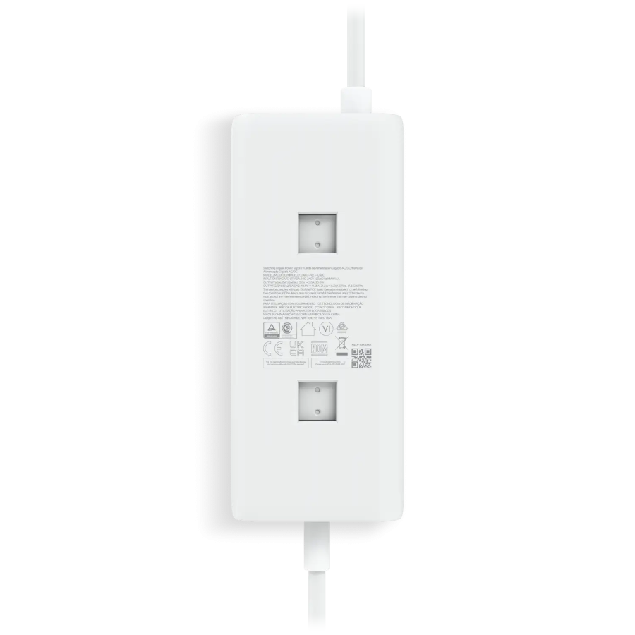 Ubiquiti UniFi UACC-PoE+-USBC AC adapter with PoE+ up to 30W for UniFi Cloud Gateway, secure and flexible mount [4]