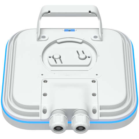 UBIQUITI E7-Campus access point 10 spatial streams, WiFi 7 10 GbE RJ45 port and GbE RJ45 port for power & data redundancy [4]