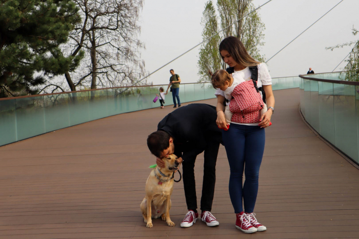 Luna Una Nereida rosu [2]