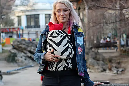 Luna Una Zebra Rosu [0]