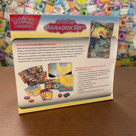 Set cartonase Pokemon TCG Scarlet & Violet Paradox Rift Elite Trainer Box Roaring Moon Romania [1]