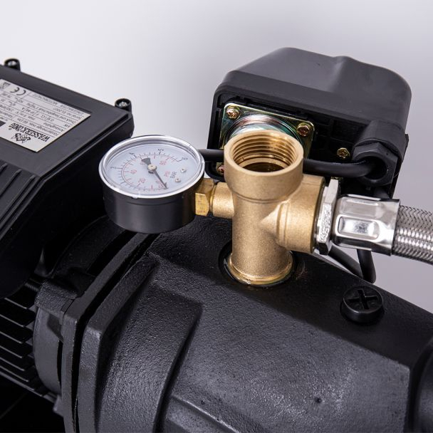 Hidrofor cu pompa autoamorsanta Wasserkonig FL446625, fonta, putere 900 W, debit 3960 l/h, inaltime refulare 44 m, vas de expansiune 24 l [6]
