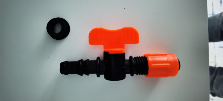 Furtune de irigat, banda de picurare și accesorii - Robinet cu garnitura pentru banda picurare 16mm, Micul Fermier GF-1346