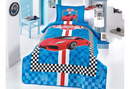 Textile - red-car-4-season-2048x1400