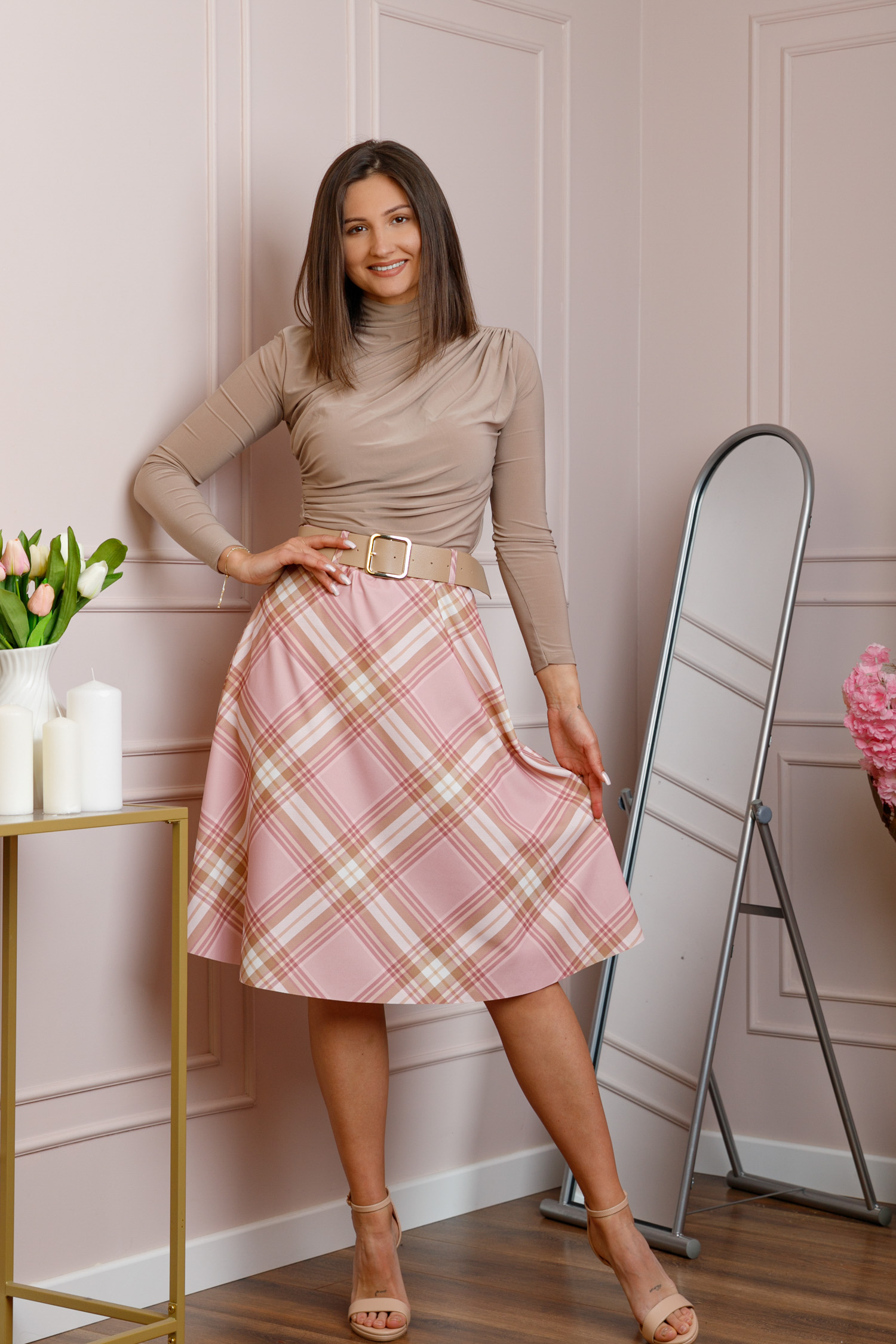 Fuste - Fusta midi in carouri roz cu talie elastica si curea reglabila Monroe